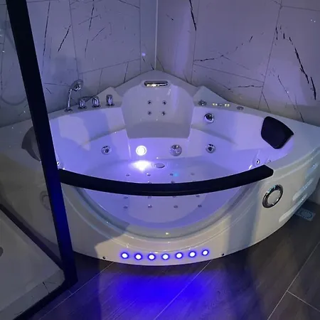 شقة Capsule Manga - Jacuzzi - Billard - Nintendo Switch - Netflix فالنسيان